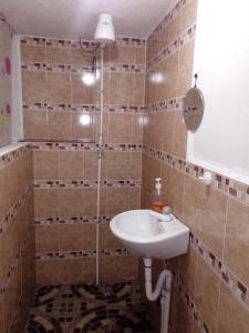 Kupatilo u objektu Casa LLEMO
