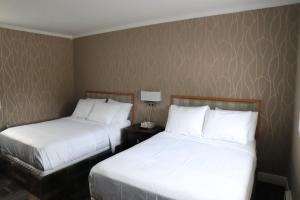 Gallery image of Walkerton Inn Motel in Walkerton +7 photos