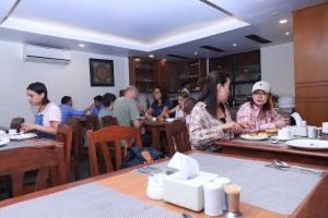 Ospiti di Hotel Mums Home