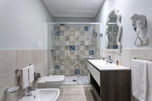 Kúpeľňa v ubytovaní Les Sables Noirs & Spa