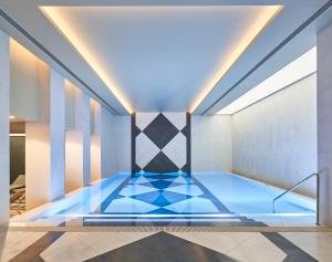 A piscina localizada em Savoy Palace - The Leading Hotels of the World - Savoy Signature ou nos arredores