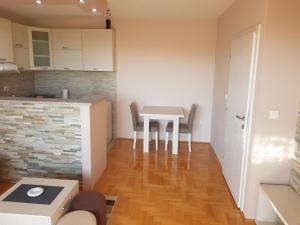 Φωτογραφία από το άλμπουμ του Sunce σε Σάμπατς +15 φωτογραφίες