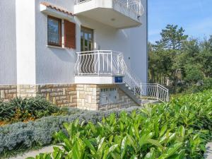Zahrada ubytování Apartment Fuma-5 by Interhome