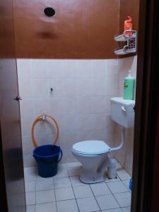 Phòng tắm tại SITI HOMESTAY D' TELOK KEMANG PORT DICKSON (MUSLIM HOMESTAY)