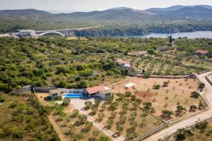 Fotografie z fotogalerie ubytování Šibenik Mara-Ana with outdoor swimming poll v Šibeniku