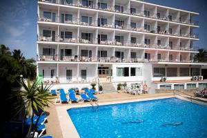 Bazén v ubytování Hotel Don Miguel Playa nebo v jeho okolí