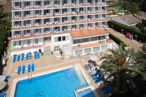 Bazén v ubytování Hotel Don Miguel Playa nebo v jeho okolí