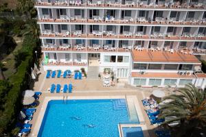 Bazén v ubytování Hotel Don Miguel Playa nebo v jeho okolí
