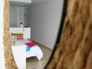 Posteľ alebo postele v izbe v ubytovaní Vivelorural Canteras 208 beach front with wifi