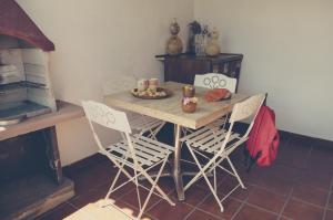 Fotografie z fotogalerie ubytování Vivelorural casa Tunte 3, BBQ y terraza v destinaci San Bartolomé