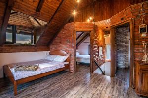 Giường trong phòng chung tại Holiday Home Drinsko svitanje
