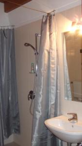 Vannituba majutusasutuses Agriturismo Trebisonda Country Resort