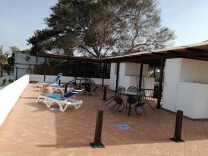 A balcony or terrace at Pedra Residence