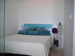 Postel nebo postele na pokoji v ubytování Castillo de Santa Clara Luxury