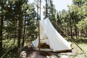 Loodusmaastik of the luxury tent lähedal