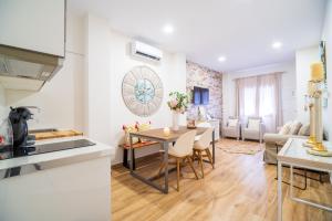 Posezení v ubytování A&S APARTAMENTOS MALAGA I