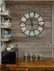 Fotografie z fotogalerie ubytování The Shoreline Container Home 12 min to Magnolia Silos and Baylor v destinaci Waco