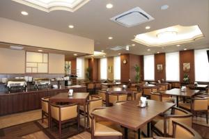 Εστιατόριο ή άλλο μέρος για φαγητό στο Hotel Route-Inn Iwaki Ekimae