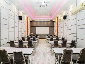 Konferenční prostory v ubytování Baan Noppadol Hua Hin Loft + 31 fotografií