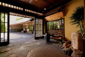 an entrance to at Arima Onsen Tocen Goshobo in Kobe