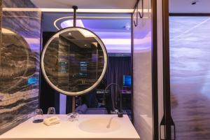 Gallery image of OASIS AVENUE - A GDH HOTEL in Hong Kong +64 photos