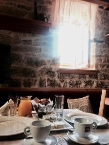 Restauracja lub miejsce do jedzenia w obiekcie Argyropolis Boutique Hotel