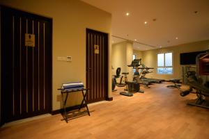 Gimnasio o instalaciones de fitness de Premium Strato Hotel