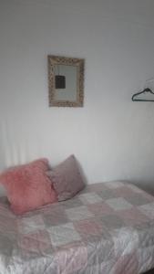 Łóżko lub łóżka w pokoju w obiekcie Maribella chambres à louer