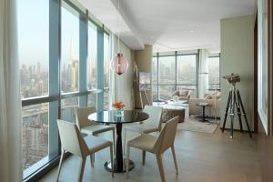 Paramount Hotel Dubai的休息区