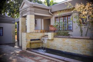 Gallery image of Clivia Lodge in Louis Trichardt