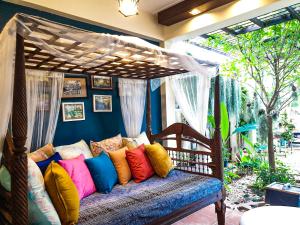 Posezení v ubytování Baan SanSuk Pranburi - Beach Front & Pool Villa