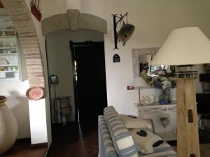 Gallery image of La Vignetta Cottage in SantʼAntìoco