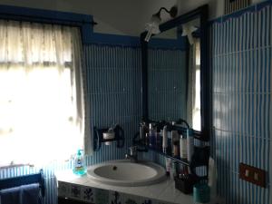 Gallery image of La Vignetta Cottage in SantʼAntìoco