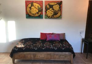 Postel nebo postele na pokoji v ubytování Finca Zayas Casa Rural & Guest Suites