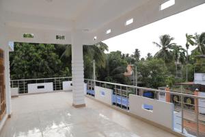 Un balcon sau o terasă la Birunthavanam