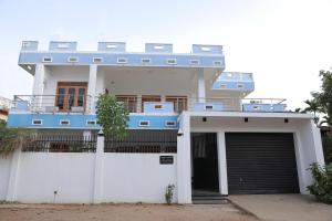 Photo de la galerie de l'établissement Birunthavanam, à Vavuniya