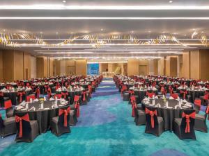 Restaurace v ubytování Novotel Vijayawada Varun