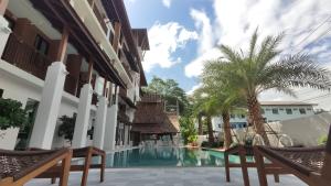 Басейн в Pleasant Chiangmai або поблизу