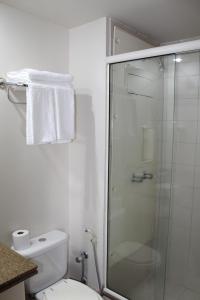 Ванная комната в Flat Paulista 540