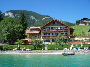 Gallery image of Hotel Garni Buchinger in St. Wolfgang