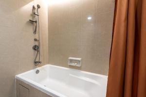 Suite @ Sunway Pyramid Mall的一间浴室