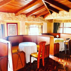 Posezení v ubytování Hotel Chimborazo Internacional