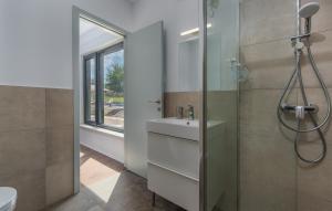 Ένα μπάνιο στο Villa Terra