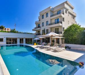 Bazén v ubytování Avanti Hotel & Spa nebo v jeho okolí