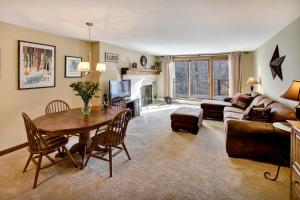 Gallery image of Ski on ski off right from your door nicely decorated 2 bedroom, Sunrise L3 in Killington