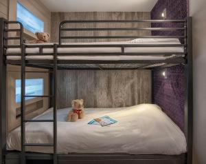Cama ou camas em um quarto em Boulevard Hotel