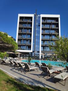 Bazén v ubytování Supreme Hotel nebo v jeho okolí