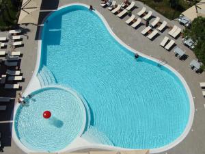 Bazén v ubytování Supreme Hotel nebo v jeho okolí
