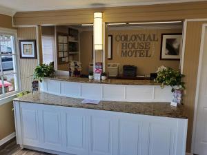 Gallery image of Colonial House Motel in Pigeon Forge