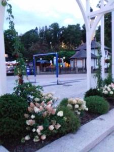 Zdjęcie z galerii obiektu Biały na poddaszu w Polanicy Zdroju